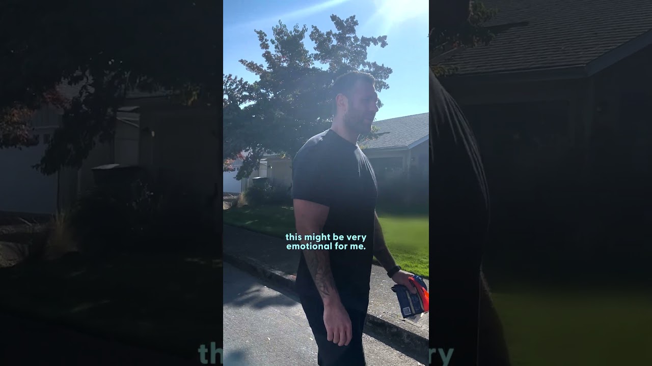 Husky Who Spent His Whole Life Alone In A Yard Gets Rescued | The Dodo