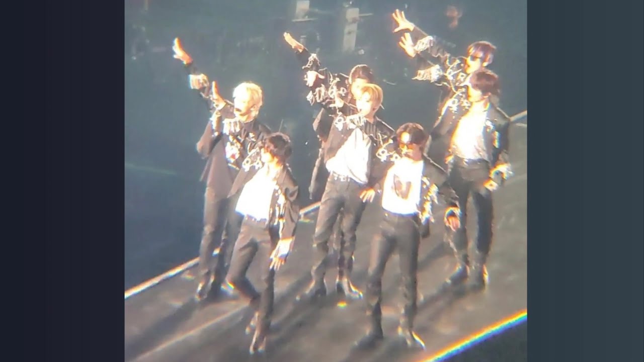 NCT DREAM - Better than gold 230218 Dream show2 in OSAKA - YouTube