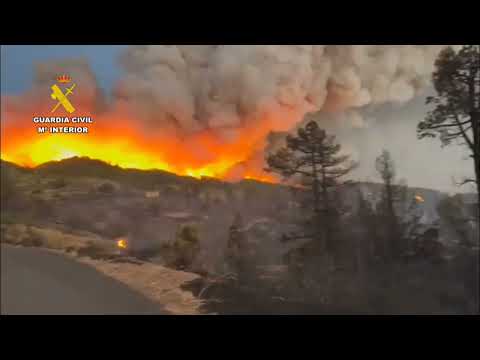La Guardia Civil muestra la negra huella del fuego en el gigantesco incendio forestal de La Palma