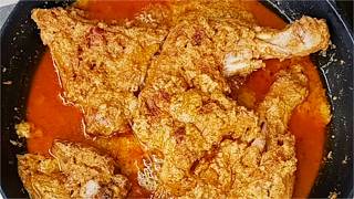 Chicken Chaap, aromatic, in a saffron-cashew gravy.