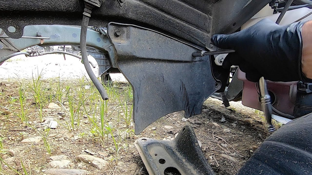 Looking for Camry Part in the Brandywine Auto Parts Yard June 27 2023