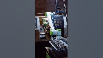 Collaborative Robot Multi-Functionality in Action#collaborativerobots #factory #robot #robotics