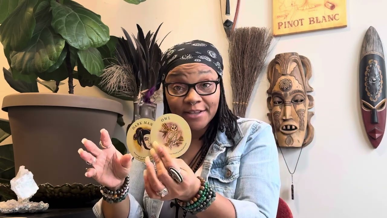 2 PEOPLE…ONE ROYAL AND ONE RAGGEDY.  YOUR ENERGY IS DEADLY