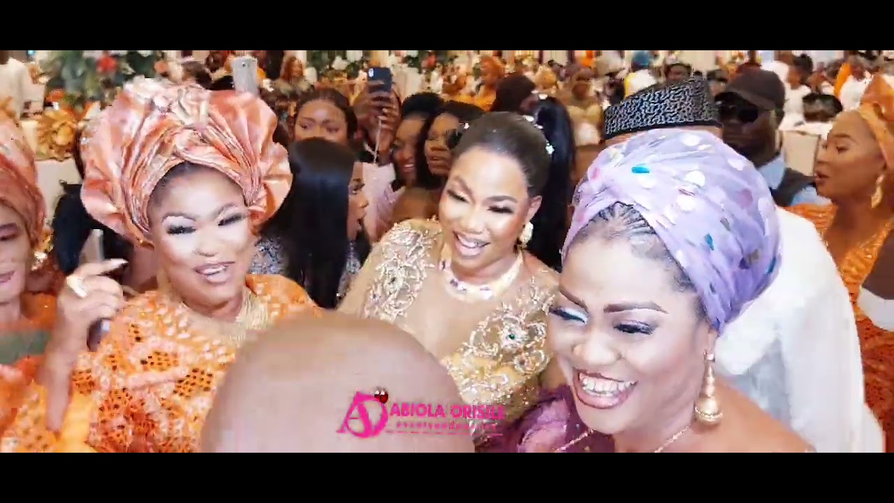 Oyinlomo 50......Popular Lagos Island Shoe Dealer First Appearance to Her Birthday Party in