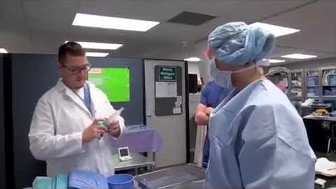 DMACC's Surgical Tech Instructor Comes From the Mayo Clinic