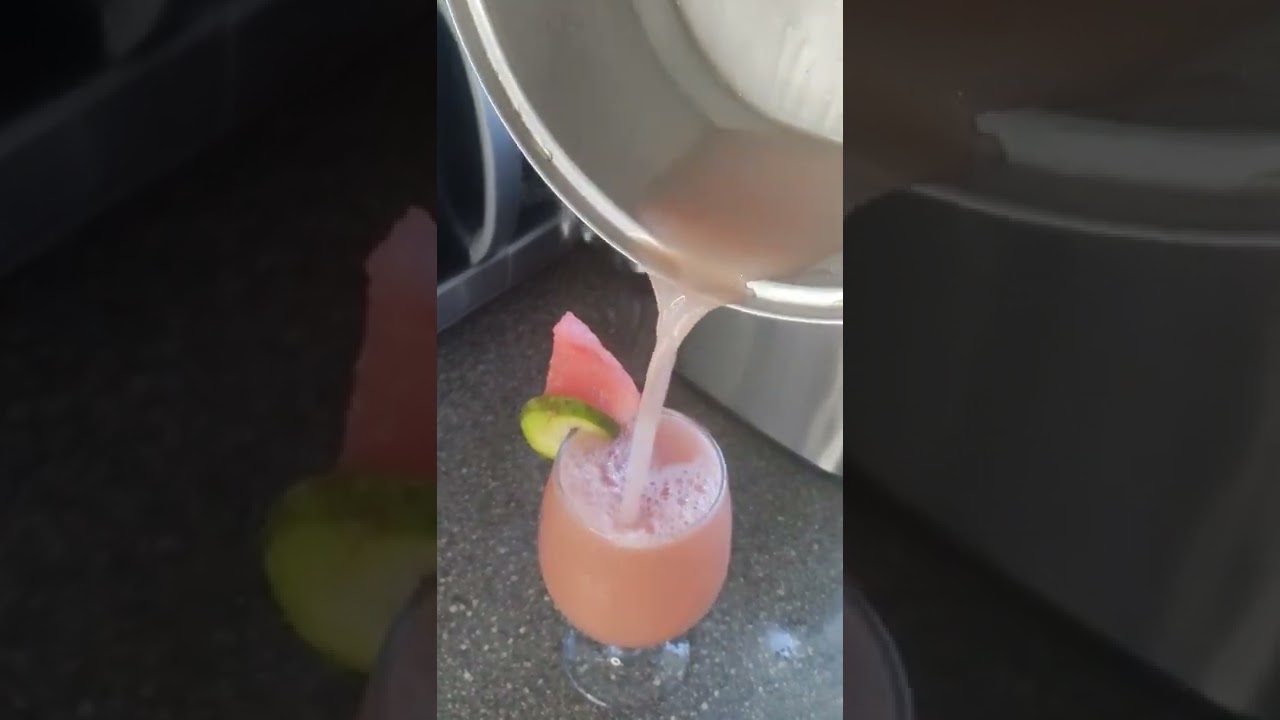 Great combination! (Melon June plum juice 🥤).