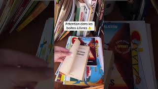 Attention dans les boites à livres Attention dans les boites à livres