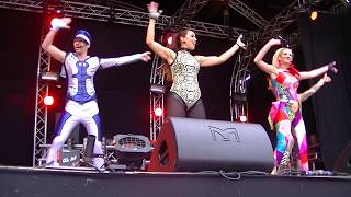 Vengaboys - We're going to Ibiza (Live @ Return to the 90's, Amsterdam) Resimi