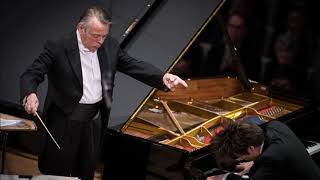 Seong-Jin Cho : SZ Charity Concert with Mariss Jansons (20181230 Munich)