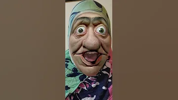 مصطفى 