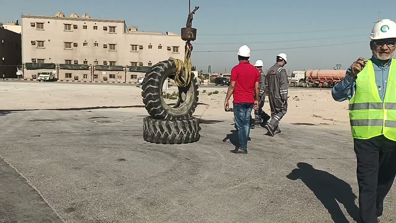 Crane hand signal training for Rigger level 3 