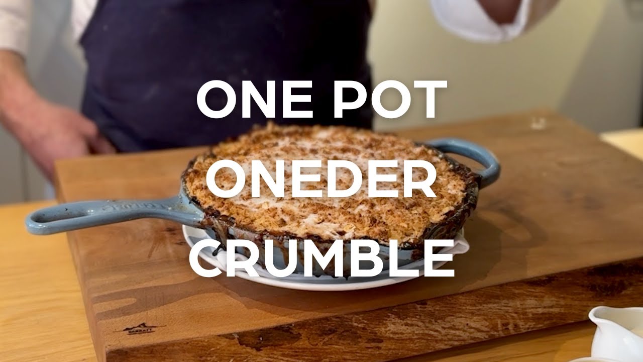 One Pot Oneder: Apple & Rhubarb Crumble