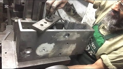 Carriage operation part of lathe machine tech lathe working #technology #hardwork