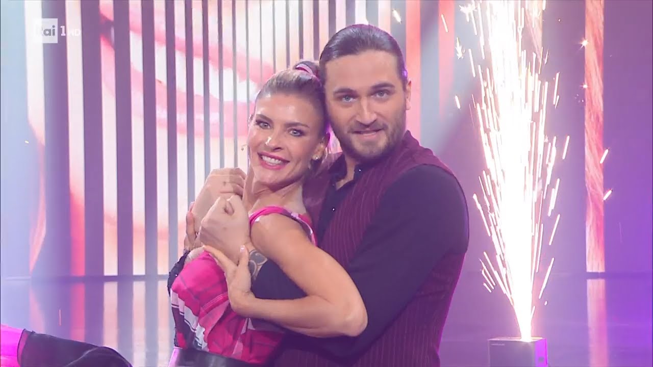 Il Jive di Martina Colombari e Luca Favilla - Ballando con le Stelle 04/10/2025