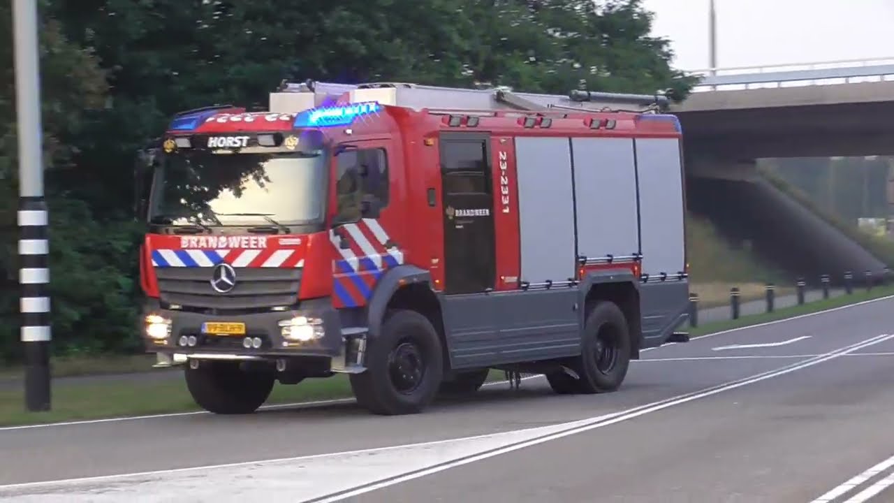(GRIP 1) Brandweer en politie met spoed naar zeer grote brand in venray