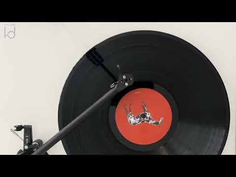 Beyoncé - SUMMER RENAISSANCE (Vinyl Video)