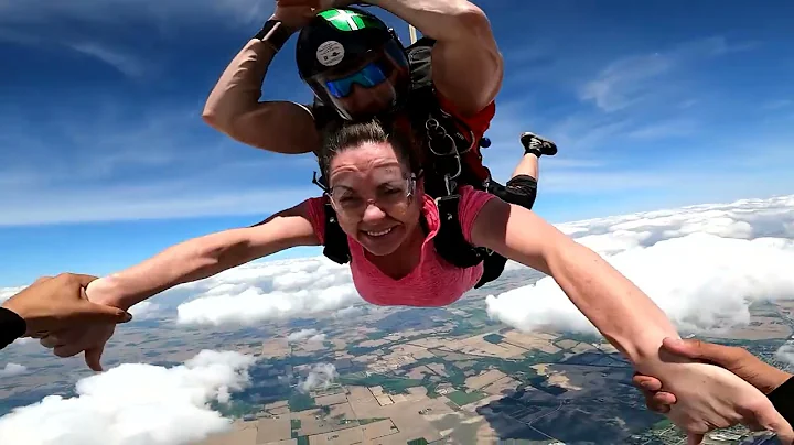 Sarah Agee - Tandem Skydive at Skydive Indianapolis