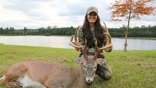 Download Her First Bow Hunt!! Bama Buck Video MP3 Her First Bow Hunt!! Bama Buck