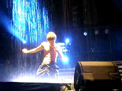 991211 吳克群愛我恨我漁人碼頭慶功演唱會-沒關係 part3