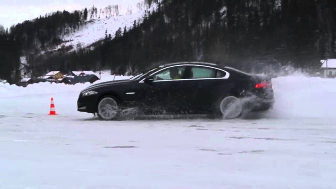 Jaguar XF 3,0 V6 S/C AWD 2013 snow driving moments from testing YouTube