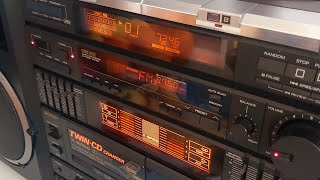 Sharp CD-X99H (1989) - Simply Red - Something Got Me Started  (1991)