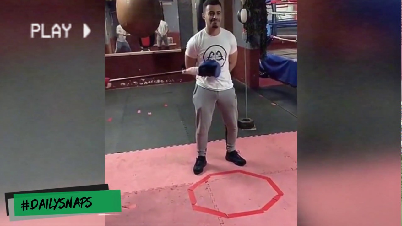 Watch Young Smokes doing some extreme ab workouts in the gym LOL! #DailySnaps | Audio Saviours on YouTube Watch Young Smokes doing some extreme ab workouts in the gym LOL! #DailySnaps | Audio Saviours on YouTube