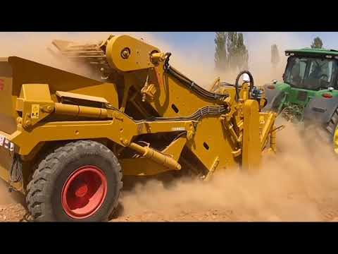 مرحلة تنقية التربة الزراعية من الحجارة و استخدامها في رصف الطرقات المستحدثة