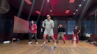 Epicenter advanced hip hop dance class group 11/13/25 taught by elm pizarro 