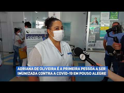 Técnica de enfermagem é a primeira pessoa vacinada em Pouso Alegre