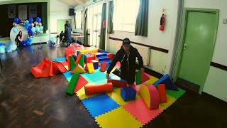 Setting Up Mixed Soft Play Set And Ball Pit In A Very Crowded Venue! screenshot 5