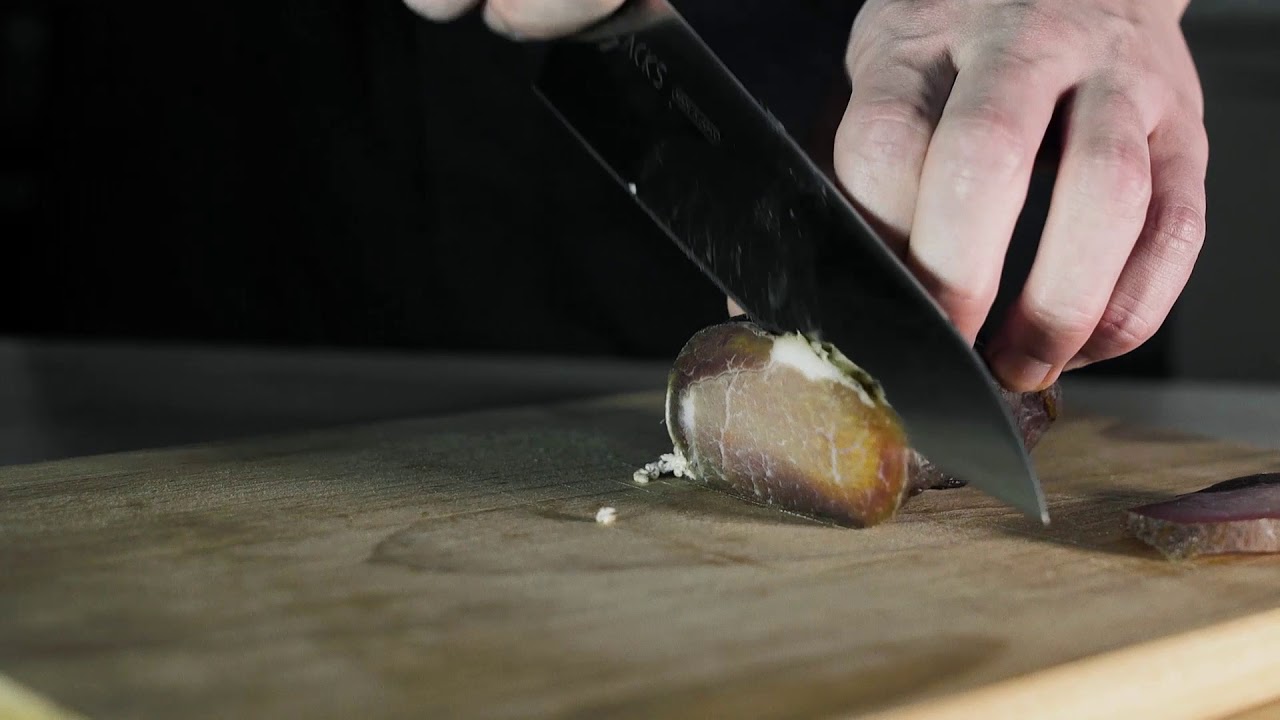 Применение кухонного японского ножа Тоджиро в работе