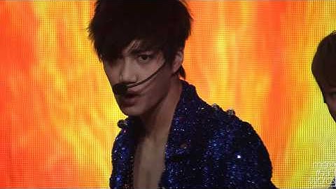 [Fancam] 120331 KAI - MAMA @ EXO SHOWCASE