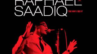 Watch Raphael Saadiq Staying In Love video
