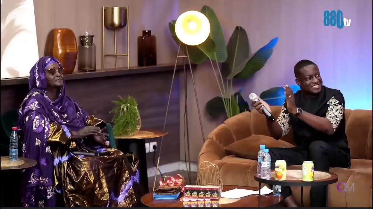 #OM TV : SANOUDJE KOUYATE ( la fille de siramory Diabaté )DANS L'EMISSION HAUT STANDING EN 100% LIVE