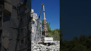 Liebherr 954C high reach by Gilles Auriol - French construction machinery 947 views 5 months ago 2 minutes, 21 seconds