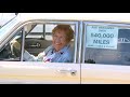 Kupila auto u vrijeme Bitlsa, potpisala doživotnu garanciju i prešla 900.000 km (VIDEO)
