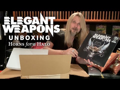 ELEGANT WEAPONS - Unboxing HORNS FOR A HALO with Richie Faulkner