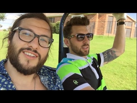 TRYING TO GOLF!! - VLOG 224