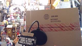 What is in the (Hot Topic)  Box?