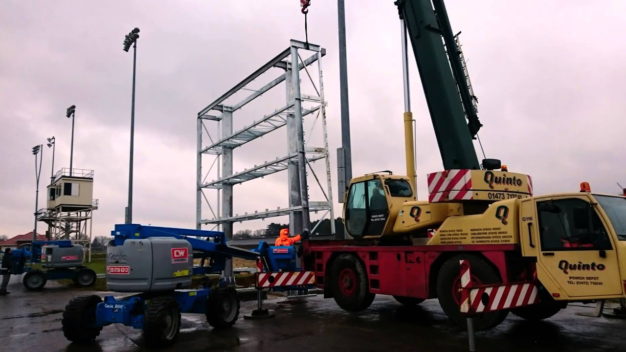 Konstrukcje pod  Telebimy  73m2   2016/02