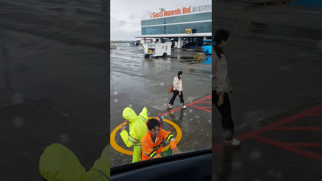 ferry limbong 30 knots wind vs umbrella youtube ferry limbong 30 knots wind vs umbrella youtube