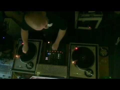 DJ DEVNULL @ [SADOGUY iRadio Live - 21.10.2011]