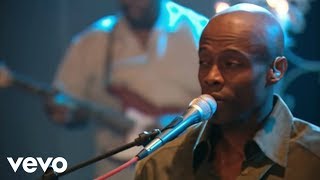 Kem - I Can't Stop Loving You (Official Video) chords