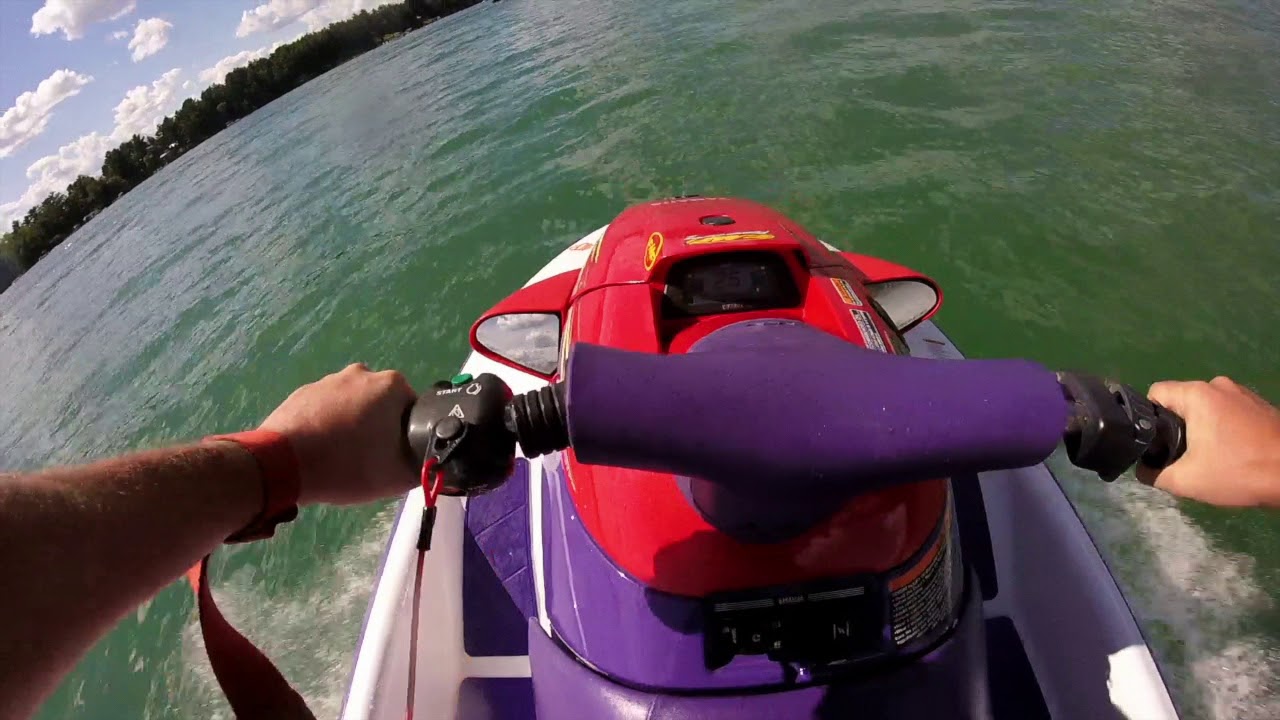 Waupaca, Wisconsin - Life on Chain O' Lakes