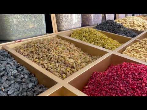 مرحب وحيا الفنان طه باكر تسجيل خاص للعالمية للبهارات والعسل اليمني دبي القرية العالمية 2022