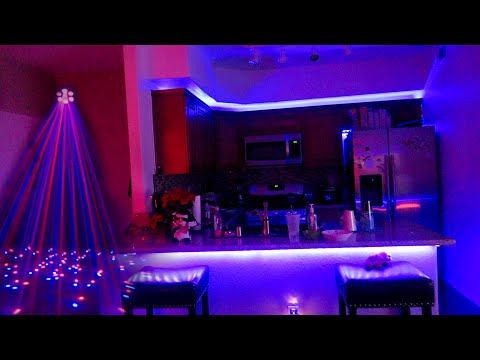 VLOGMAS DAY 1! I TURNED MY HOUSE INTO A CLUB!