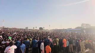 BAROBARO ALIVYO WARUSHA WANA TANGA MBELE YA MAMA SAMIA