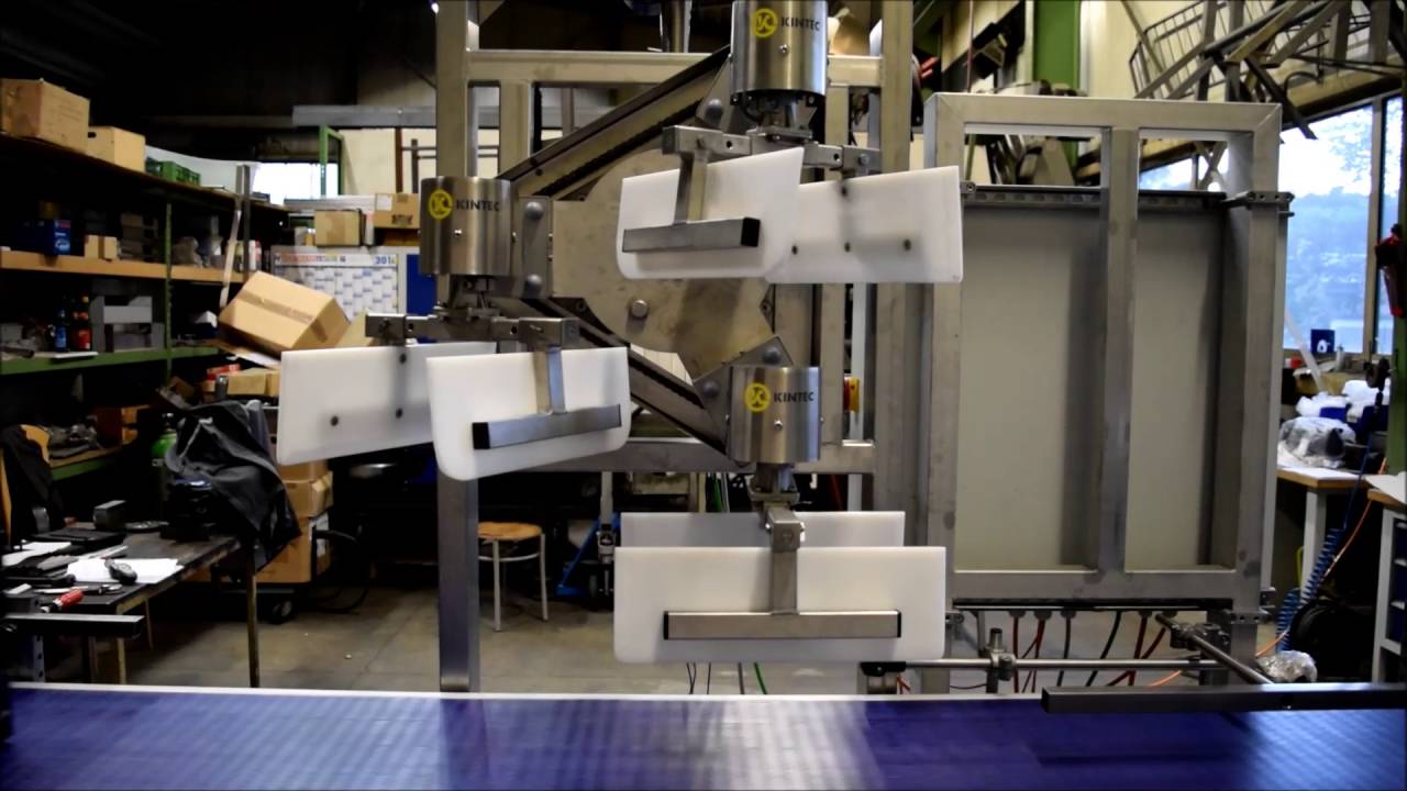 Gebinde-Drehanlage GDA-90 TRIPLEX dreht volle und leer Krombacherkästen | KINTEC