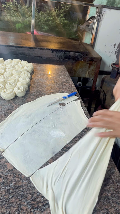 parotta recipe kerala style🥰😍 #music #trending #food #indianbreadrecipe #comedy #foodie #song