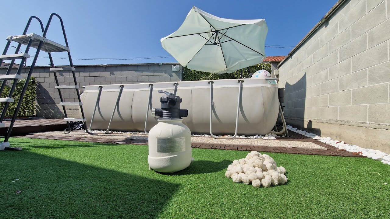 Pulizia sfere pompa piscina